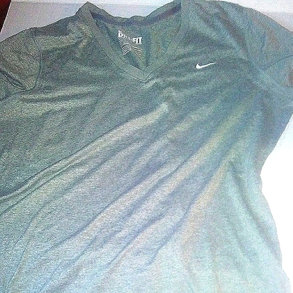 Nike dri fit V Neck t Shirt
